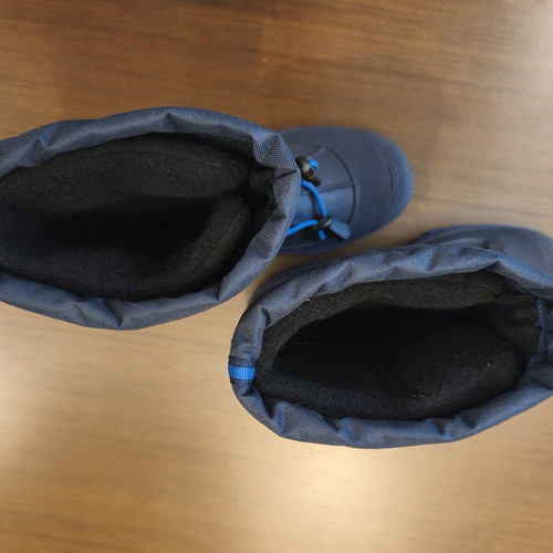 CMP snow boots size 40 blue like new