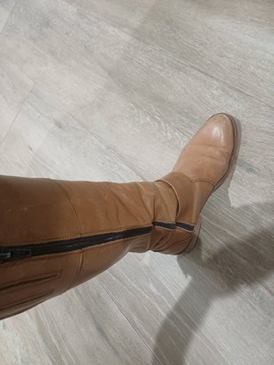 Leather boots tan used no.37
