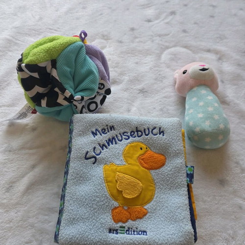 Baby toys used, set of 3 pieces