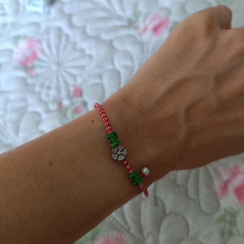 Martaki wrist bracelet like new with adjustable closure, red