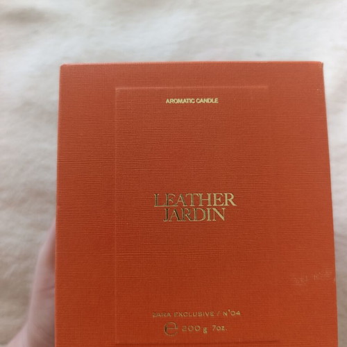 Zara x Jo Malone Leather Jardin scented candle 200g new