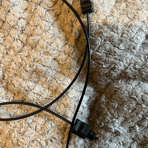 Optical cable 90 cm long male to female like new