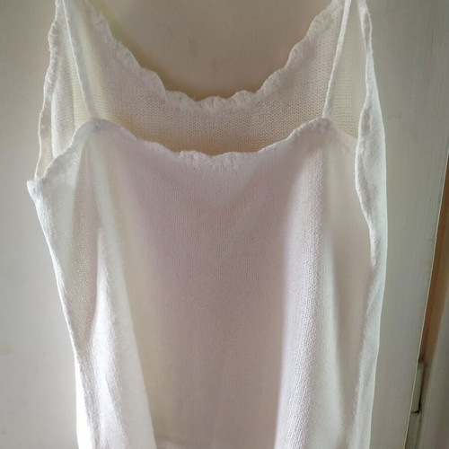 Knitted backless top size S/M white like new