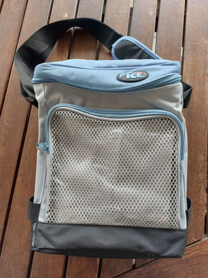 Insulated bag unused