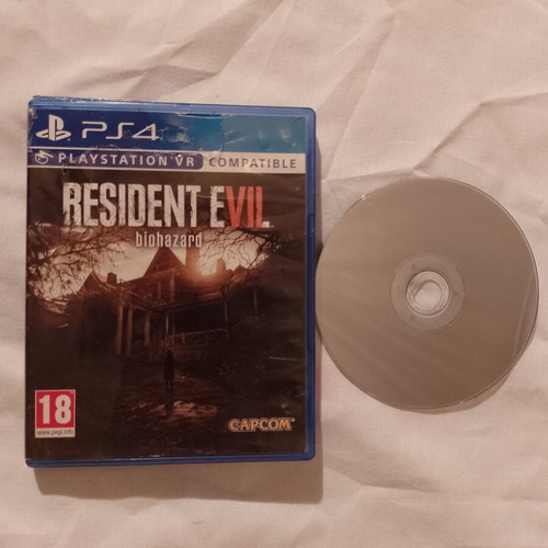 Resident Evil VII Biohazard PS4 used game