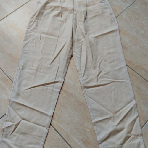MNG cream pants size 36, belt loops, front pockets