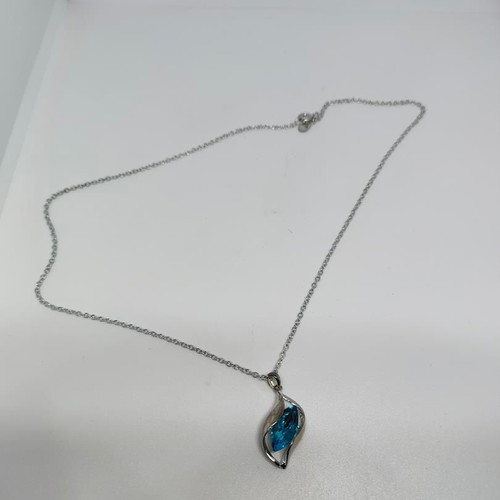 Necklace with Blue Marquise Crystal silver finish like new