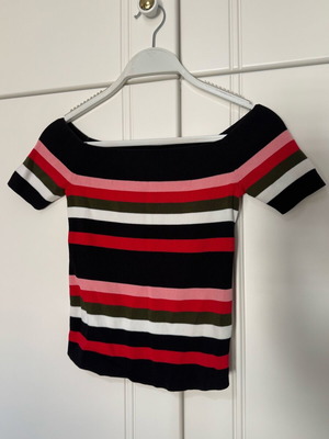 Short-sleeve blouse with designs new, size XS