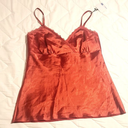 Rouge Top satin blouse red, like new