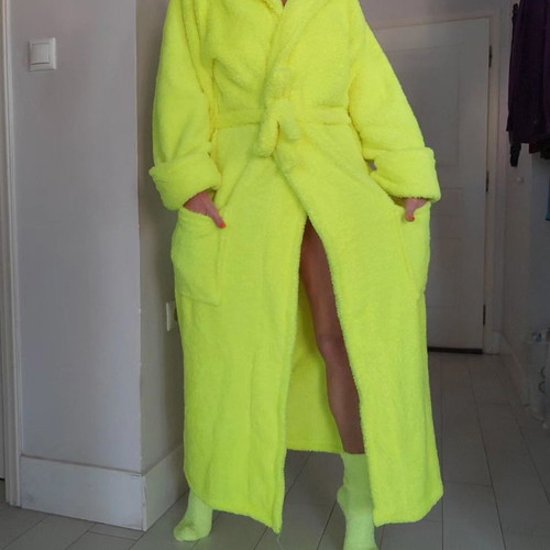 Long fleece robe new, size 4 fits M-L-XL, bright yellow-green
