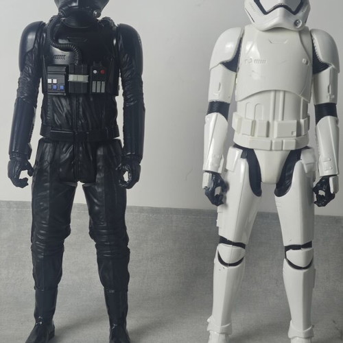 Star Wars Hasbro set of 2 First Order figures 30 cm Stormtrooper & TIE Fighter Pilot