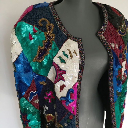 Madeleine colorful sequin jacket like new, size M
