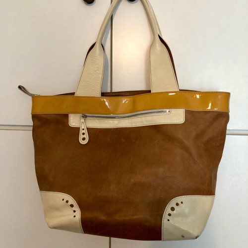 Longchamp shoulder bag used, camel leather with white patent details