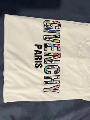 Givenchy Paris Graphic T-Shirt white XXL used
