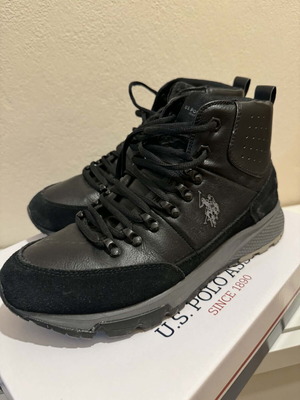 U.S. Polo Assn. boots like new, size 42, black