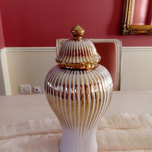 Decorative vase new