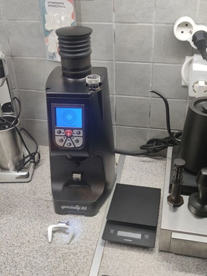 Eureka Atom 65 Grinder professional, new with single dose kit