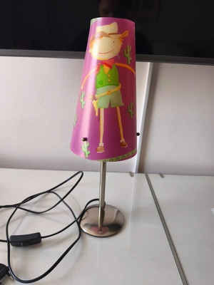 Children's lamp like new, without bulb