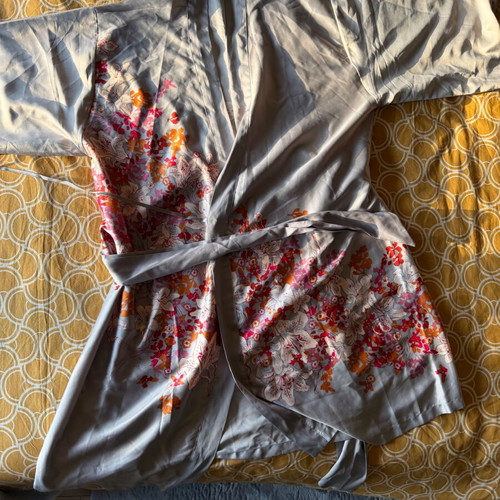 Triumph kimono nightwear set like new, modal silk feel, size S