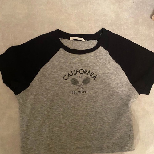 Crop top set of 4 like new, various colors and brands