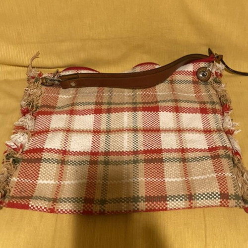 Handbag used fabric with leather strap and inner pockets