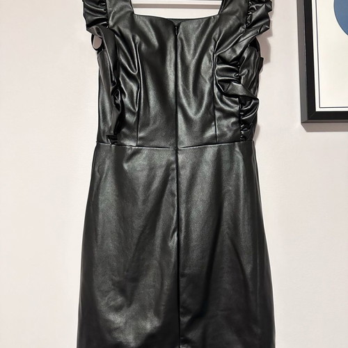 Leather dress used, mini fitted sleeveless black Toi&Moi