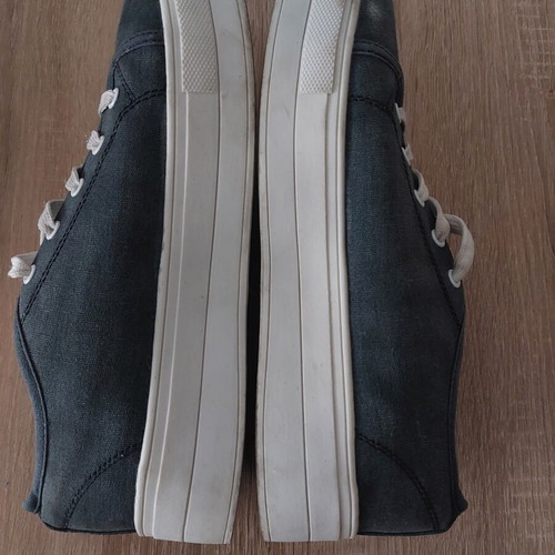 Doccini women's canvas shoes size 41, like new, white sole 4cm