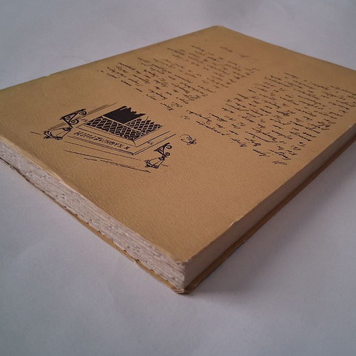 O Kosmos tis Odou Sokratous 1935-1951 book used, history