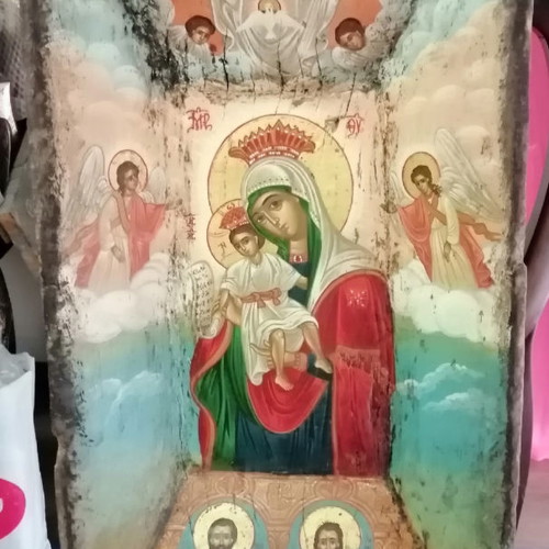 Ιερή εικόνα vintage ζωγραφισμένη σε ξύλινη σκάφη μεταχειρισμένη
