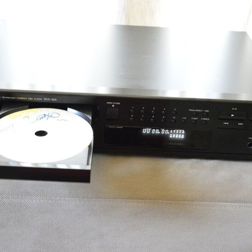 Denon DCD-625 Compact Disc Player σαν καινούργιο, PCM audio technology
