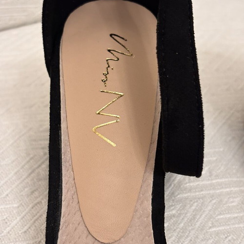 Miss Nv women's sandals size 39 new