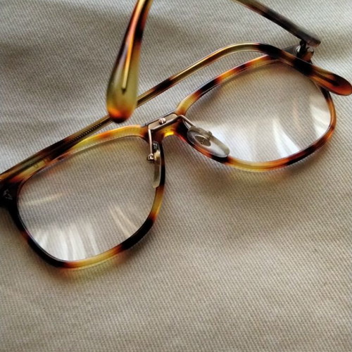 Vintage tortoiseshell square optical frame like new, Italian