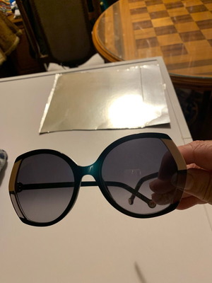 Carolina Herrera women's sunglasses like new, black-beige frame