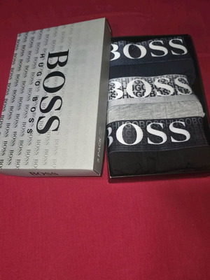 Boss men's boxers pack of 3 sizes M & L, new
