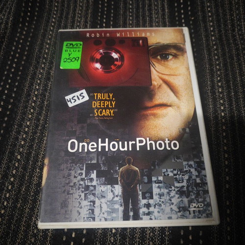 One Hour Photo DVD movie with subtitles, Robin Williams