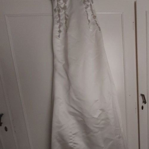 F-Prive wedding dress silk satin ecru like new, size small