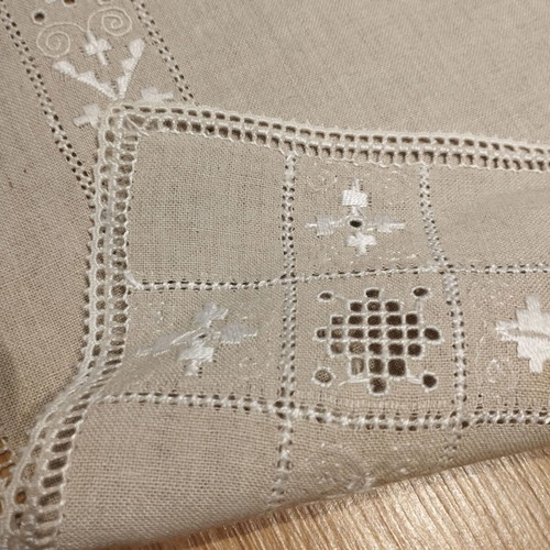 Handmade embroidery like new 45×31
