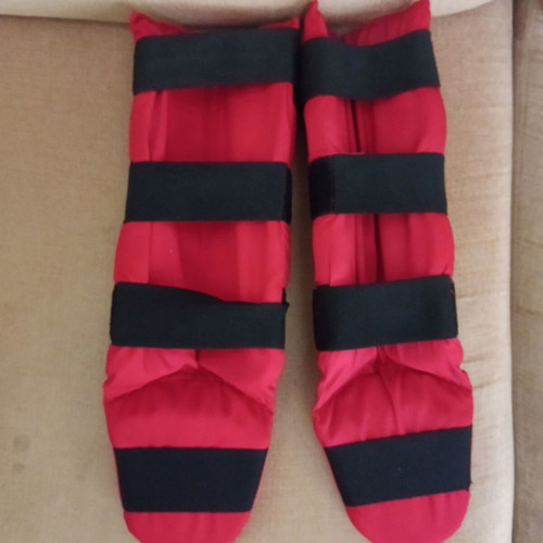 Kick boxing shin guards Force1 like new, unworn