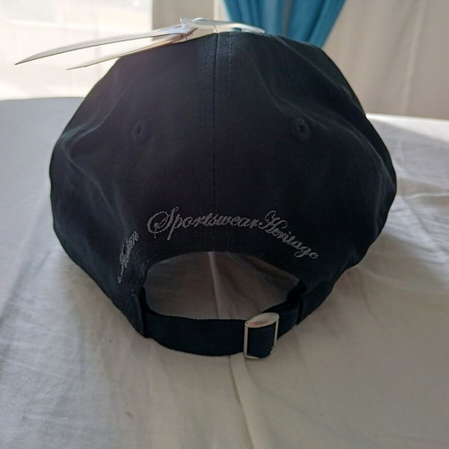 Καπέλο τζόκεϊ Ellesse καινούργιο, μαύρο και γκρι, one size