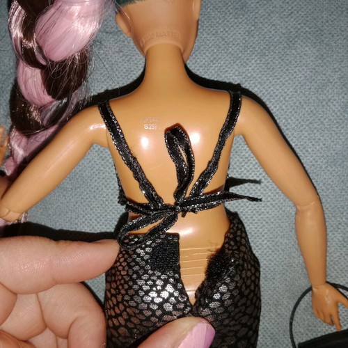 Fashion doll set for curvy type like new