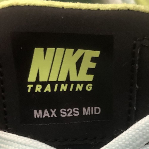 Nike athletic shoes like new, women's size 40