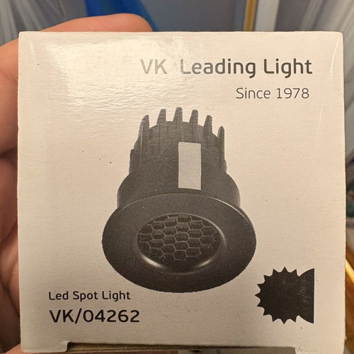 Led spot light 3W 4000K 90 lumen black new