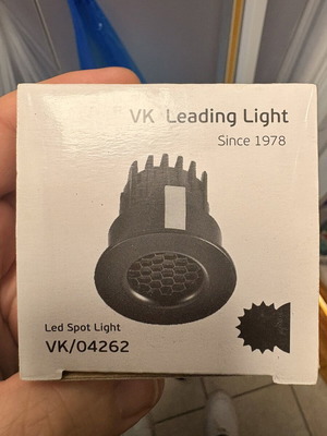 Led spot light 3W 4000K 90 lumen black new