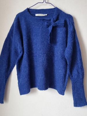 Wool sweater Gestuz like new, elegant blue model