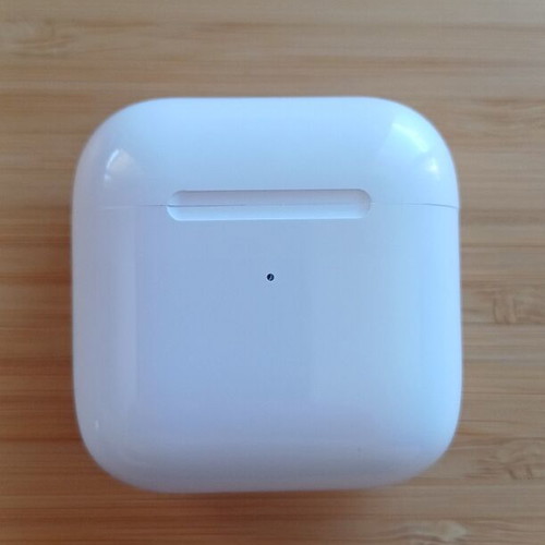 Wireless Bluetooth earbuds buds pods new