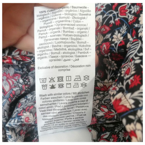 Object shirt like new, 100% organic cotton, floral design, size S