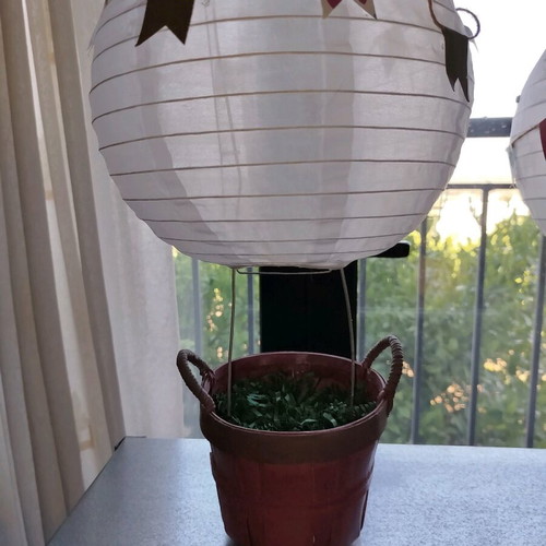 Decorative hot air balloons for kids room like new, handmade