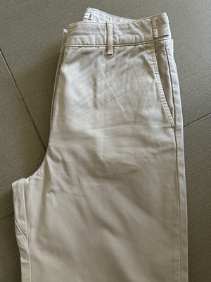Tommy Hilfiger women's beige pants new, size XS 34
