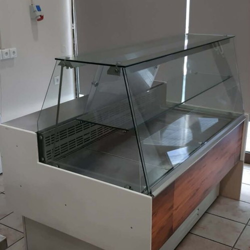 Dominox Via 159-20 Display Case with Forced Cooling Like New