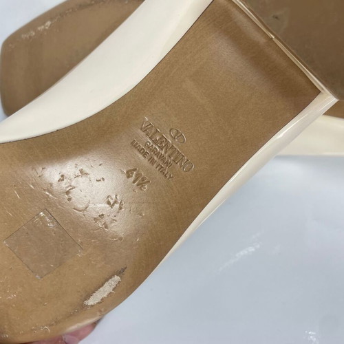 Valentino Garavani One Stud leather ballerinas size 41.5 like new, beige